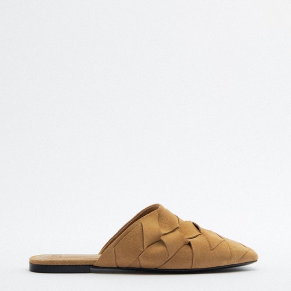 Suede Wowen - Picture 3 of 4